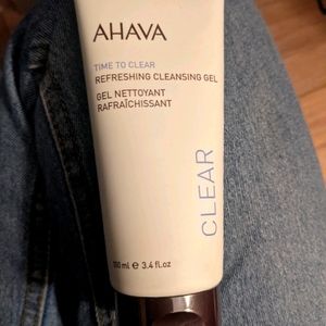 Ahava cleansing gel : Time to clear